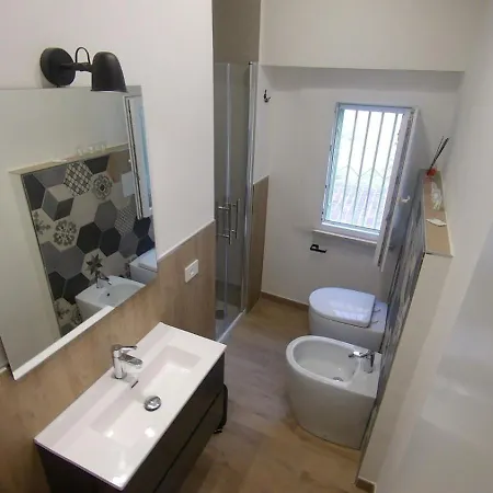 Couette-café 65012 House